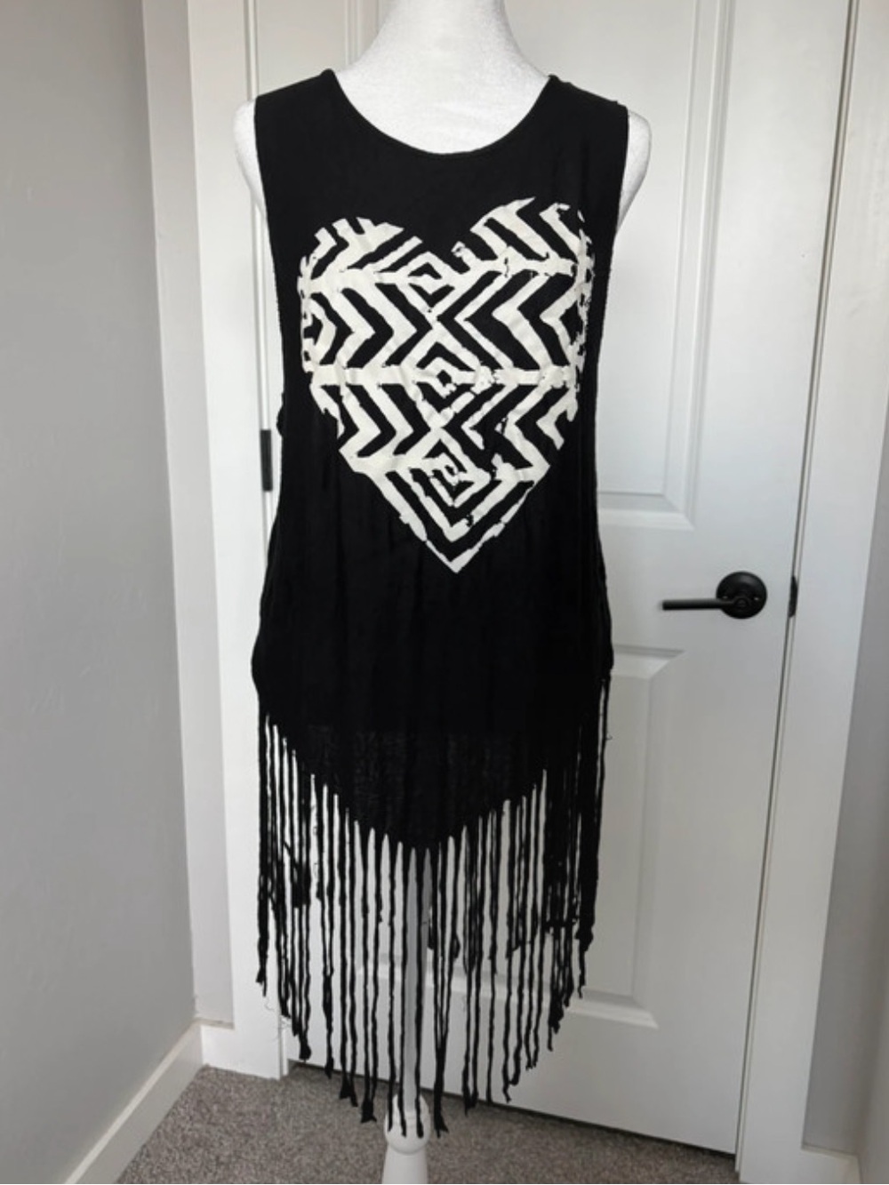 Living Doll Black Fringe Tank with Metallic Gold Heart XL white top
